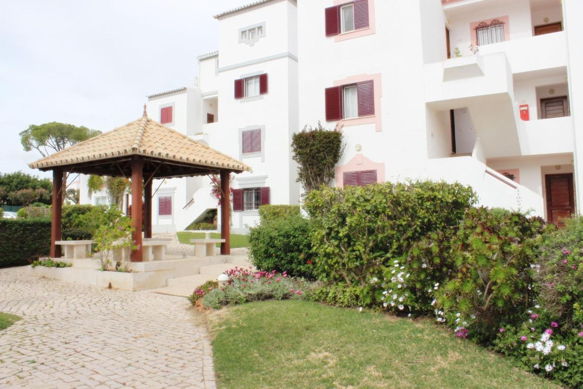 Golf Apartment - Solar Do Golfe Condominium Виламура Экстерьер фото